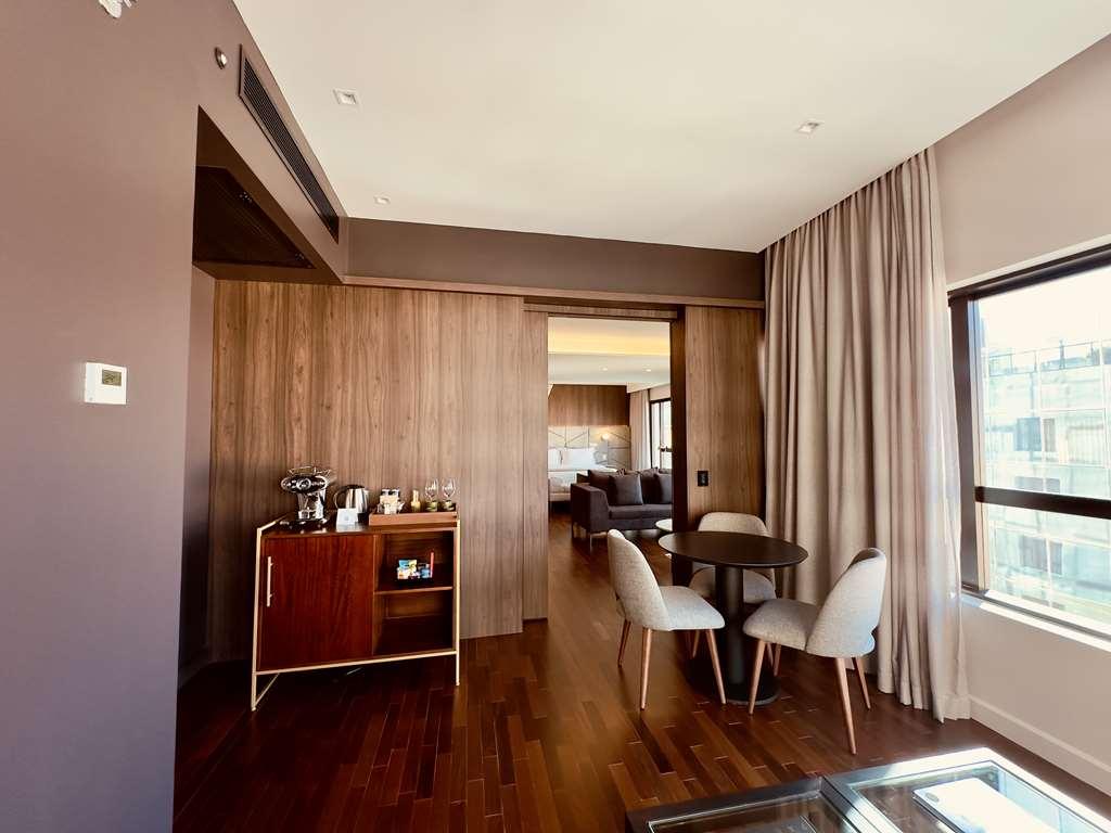 Hotel Qoya Curio Collection By Hilton São Paulo